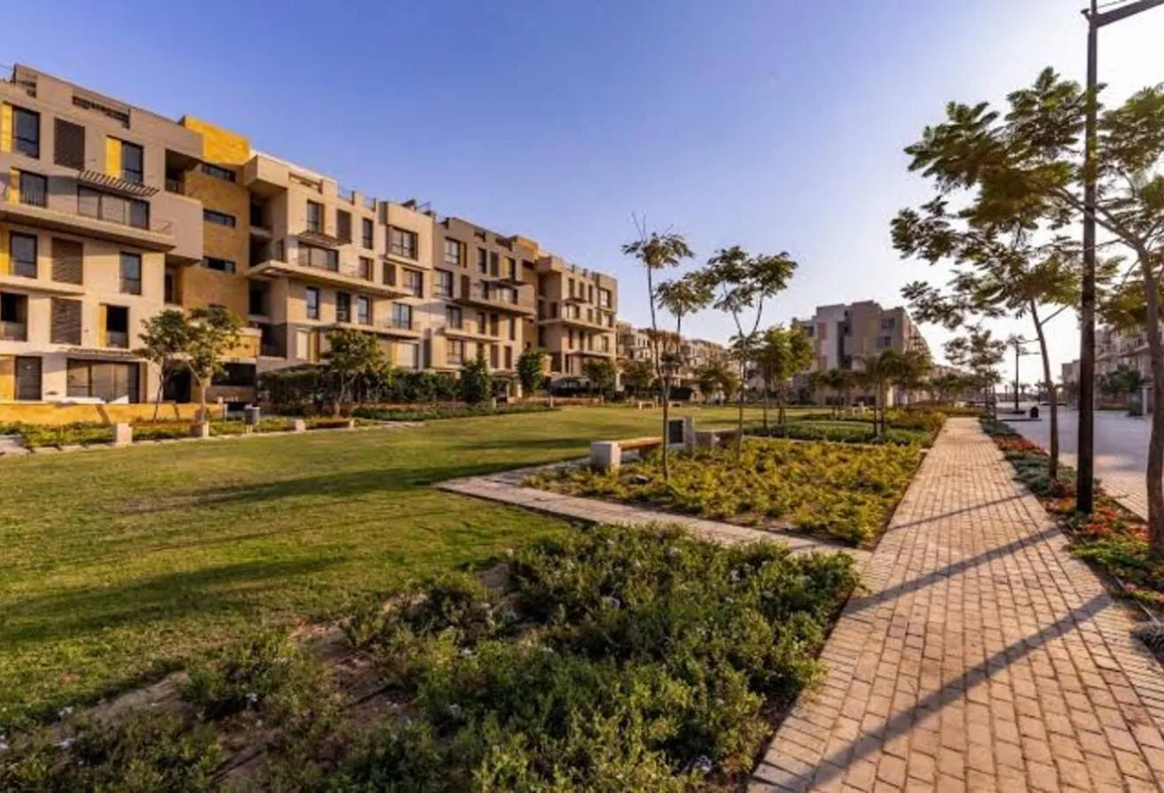 شقة للإيجار في ايست تاون القاهرة الجديدة - 152 م² - BE-N3294