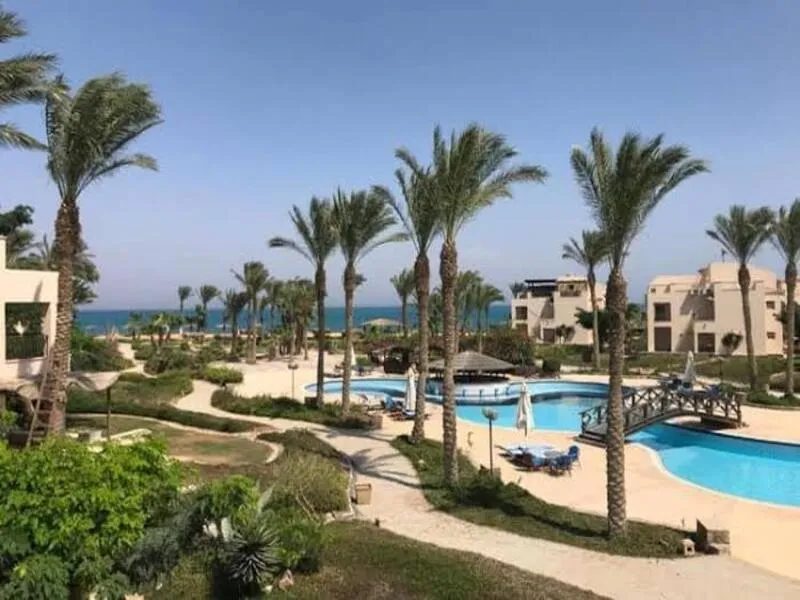 شاليه للبيع في عين باي - 110 م² - BE-R0733
