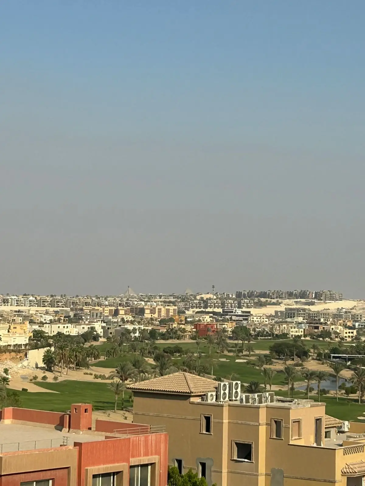 فيلا للبيع في جولف فيوز - 900 م² - BE-R4209