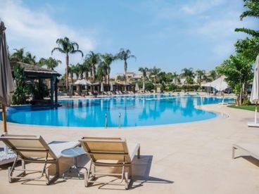 شاليه للبيع في هاسيندا ووترز - 141 م² - BE-R8605
