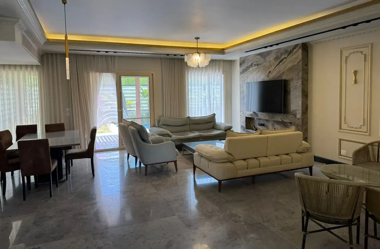تاون هاوس للإيجار في هايد بارك القاهرة الجديدة - 250 م² - BE-N5299