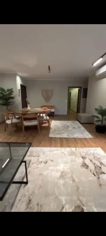شقة للإيجار في ليك فيو ريزيدنس - 200 م² - BE-N1880