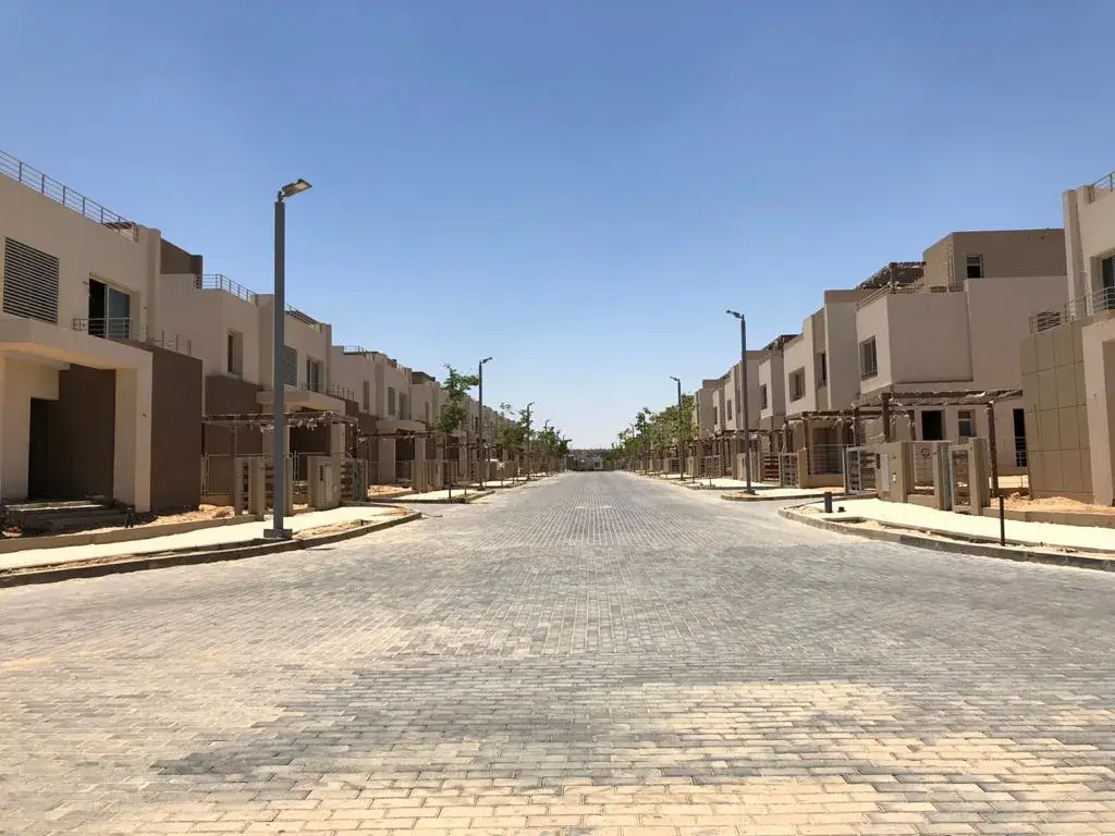 توين هاوس للبيع في بالم فالي - 400 م² - BE-R4564
