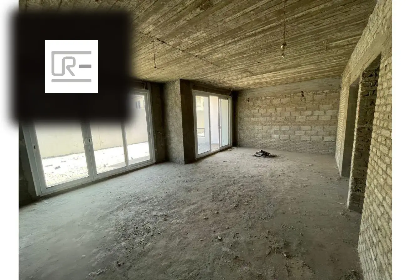 تاون هاوس للبيع في بيراميد هيلز - 287 م² - BE-R3964