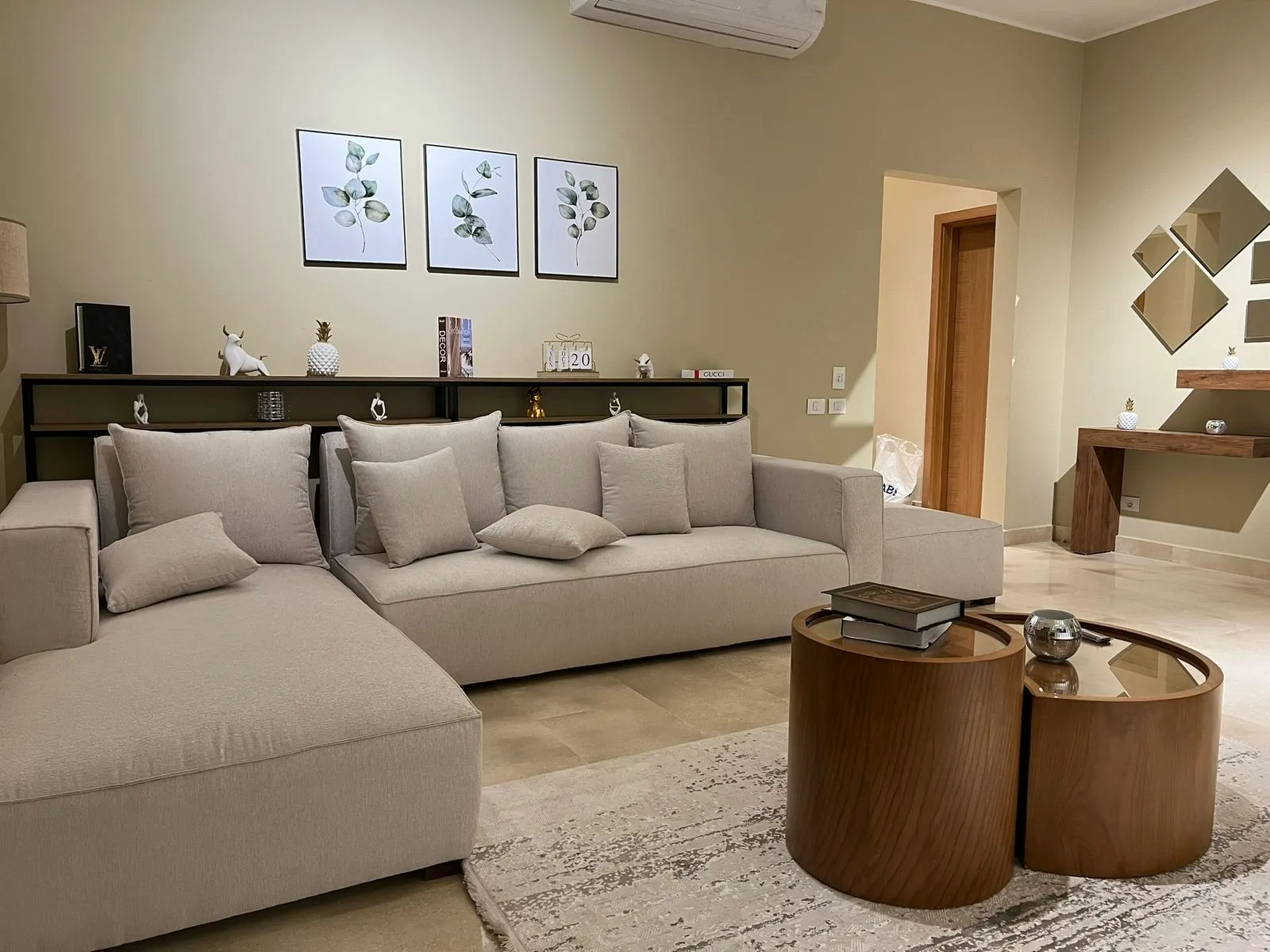 شقة للإيجار في فيليت - 168 م² - BE-N2202
